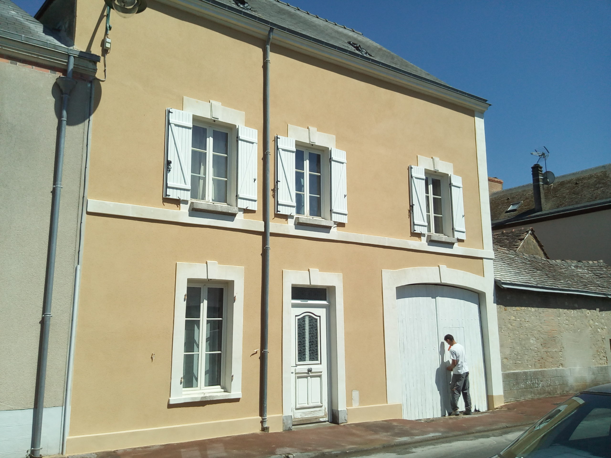 81 facade terminée enduit picardie scaled