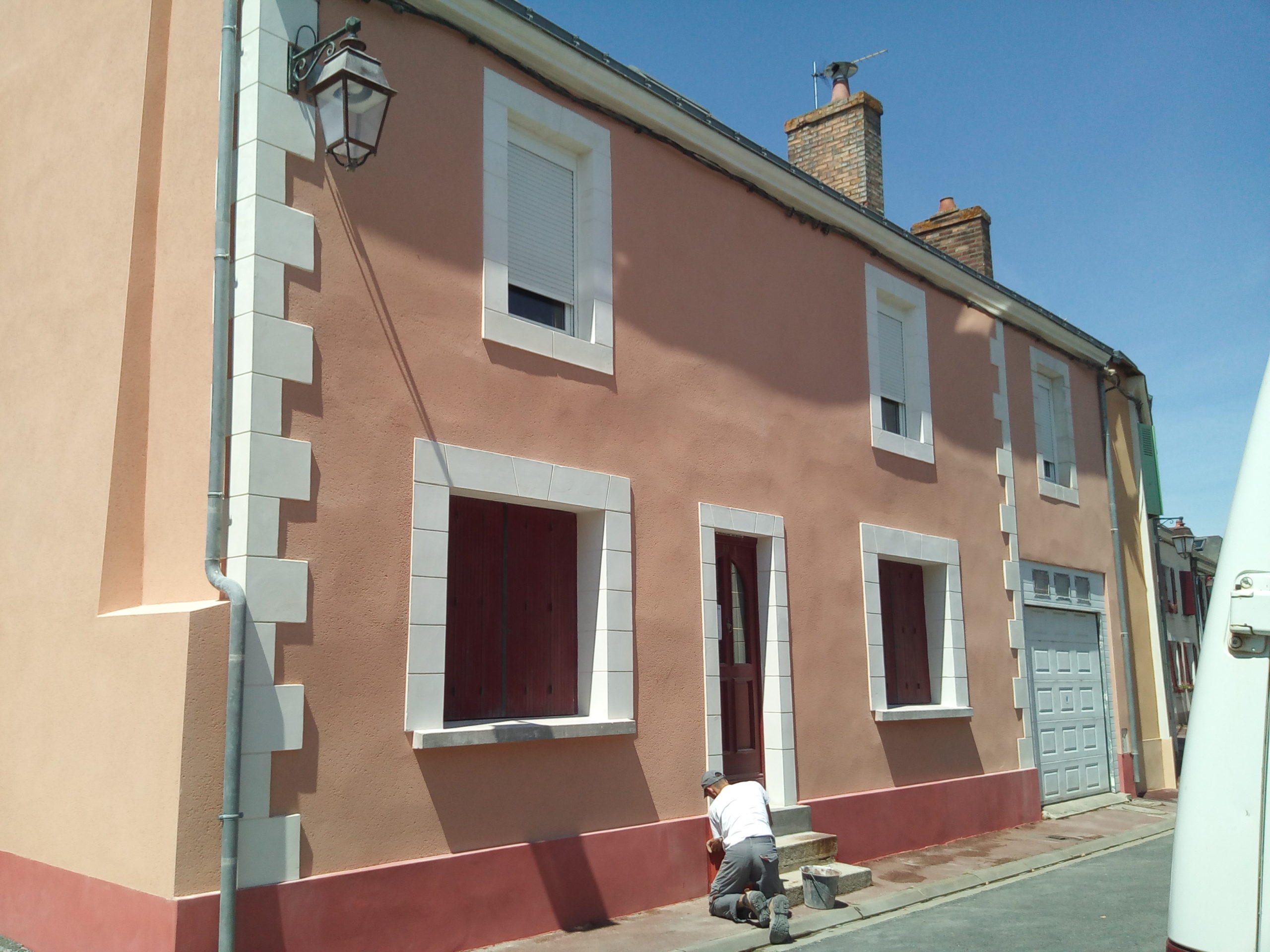 91 facade terminée a fille sur sarthe burgos et rouge esterel scaled