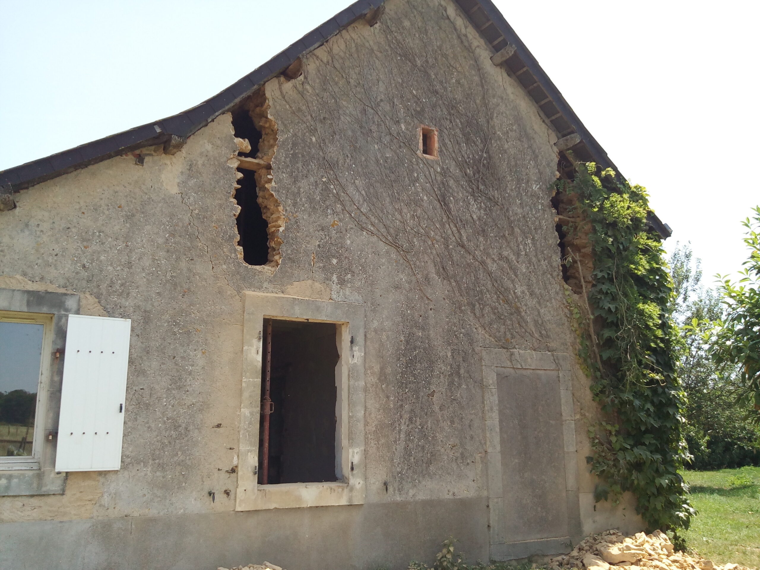 rénovation habitation avec très grandes ouvertures