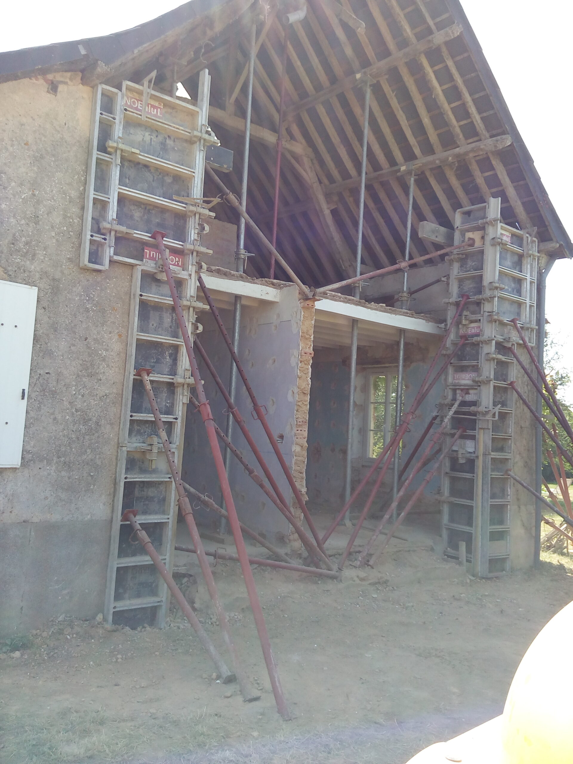 rénovation habitation avec très grandes ouvertures