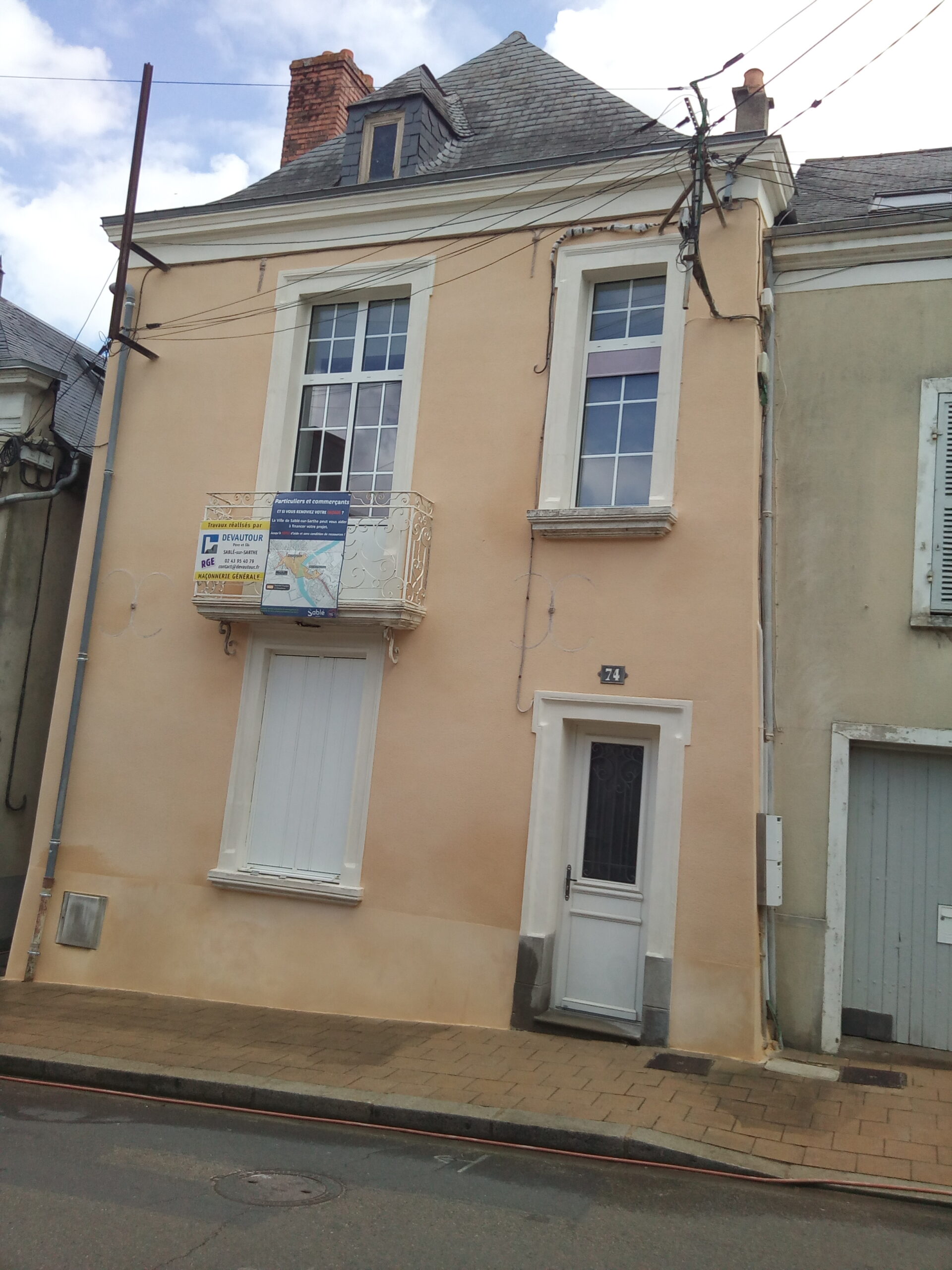 réfection encadrement pierre et enduit de facade
